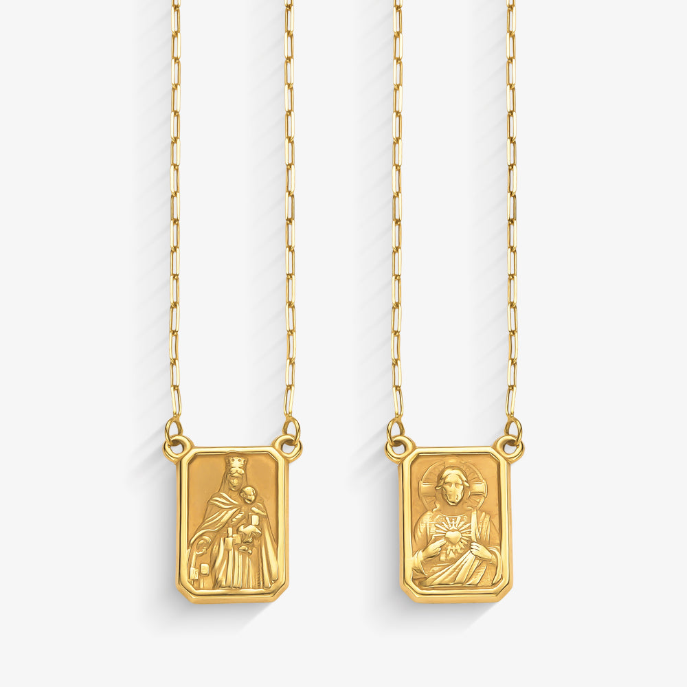 Escapulário Sagrado Coração Cartier Caixa em Ouro Amarelo 18K