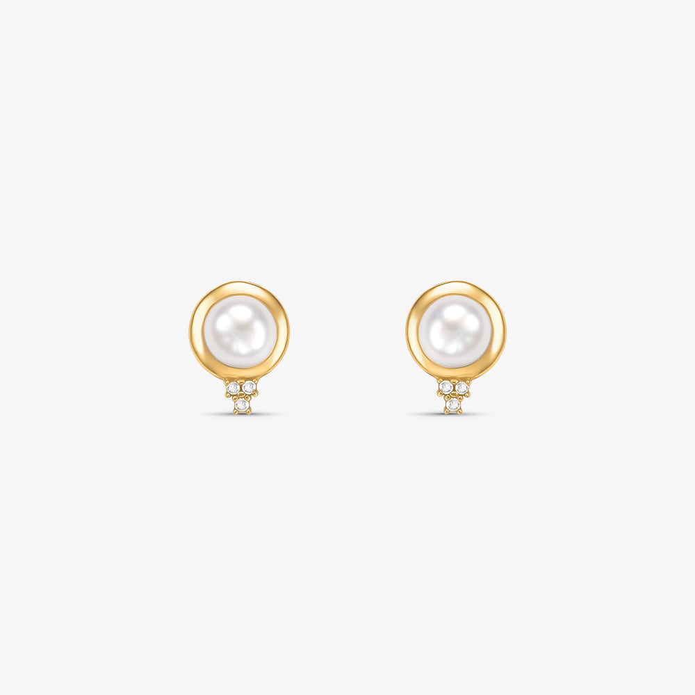 Brinco com Pérola Natural e Diamantes em Ouro Amarelo 18K