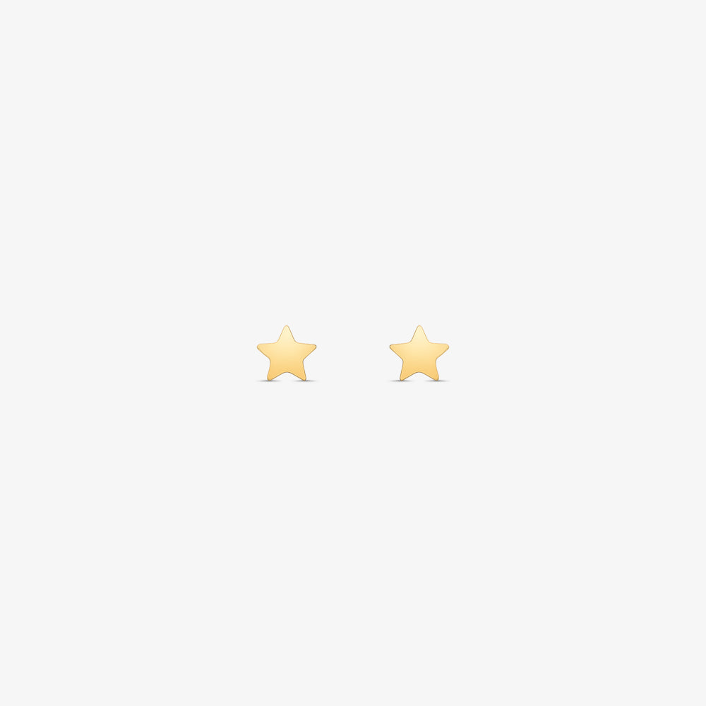 Brinco Infantil Estrela Lisa P em Ouro Amarelo 18K